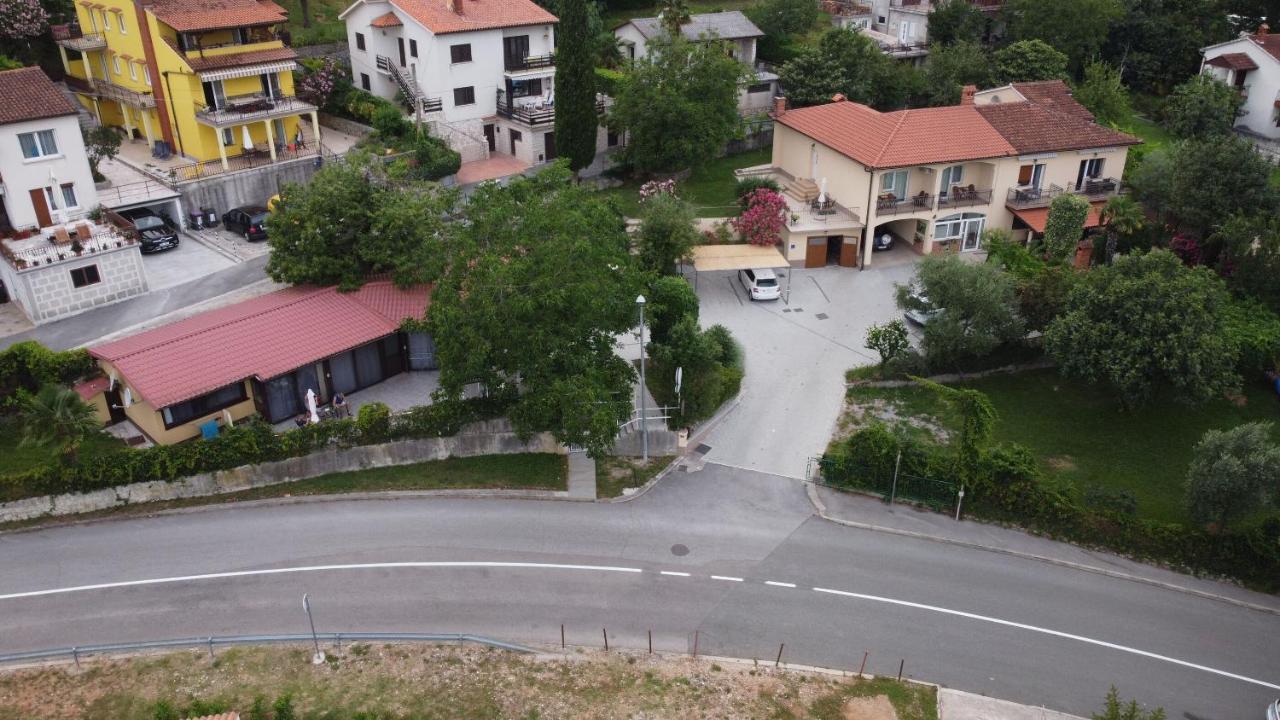 Apartments Branka Мощеничка-Драга Экстерьер фото