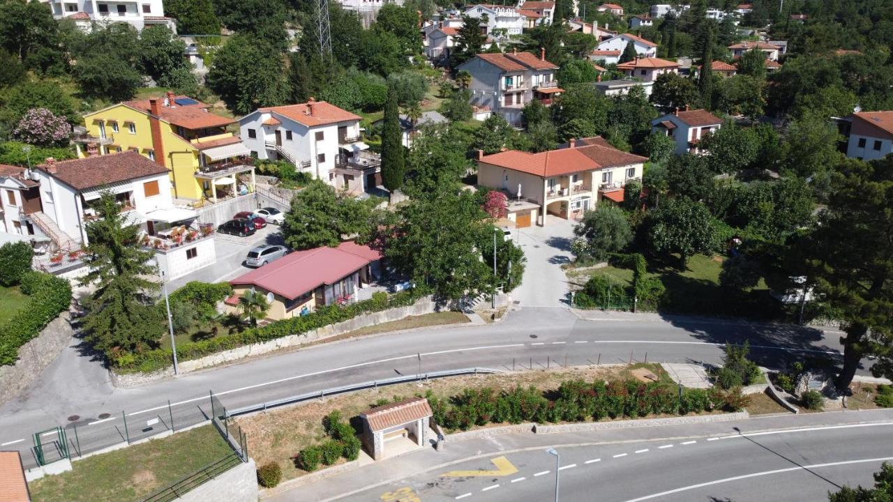 Apartments Branka Мощеничка-Драга Экстерьер фото