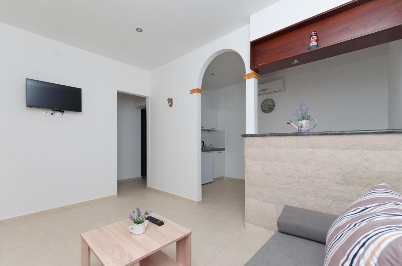 Apartments Branka Мощеничка-Драга Экстерьер фото