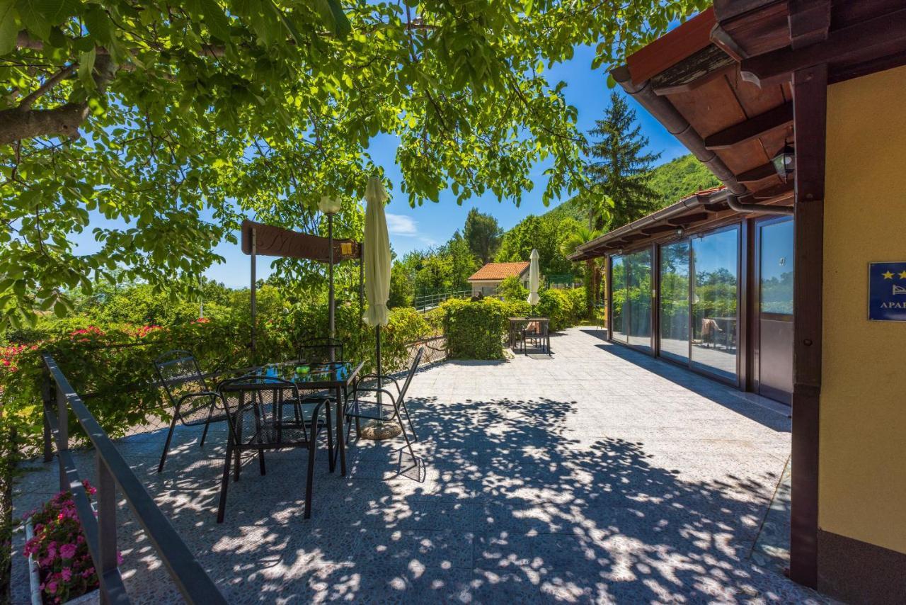 Apartments Branka Мощеничка-Драга Экстерьер фото