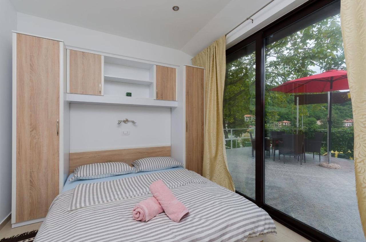 Apartments Branka Мощеничка-Драга Экстерьер фото