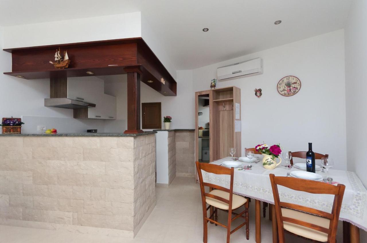 Apartments Branka Мощеничка-Драга Экстерьер фото
