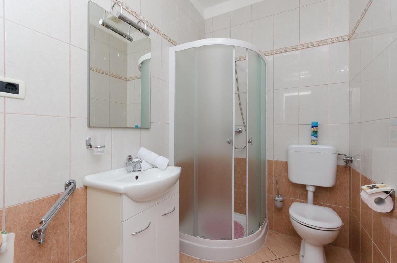 Apartments Branka Мощеничка-Драга Экстерьер фото