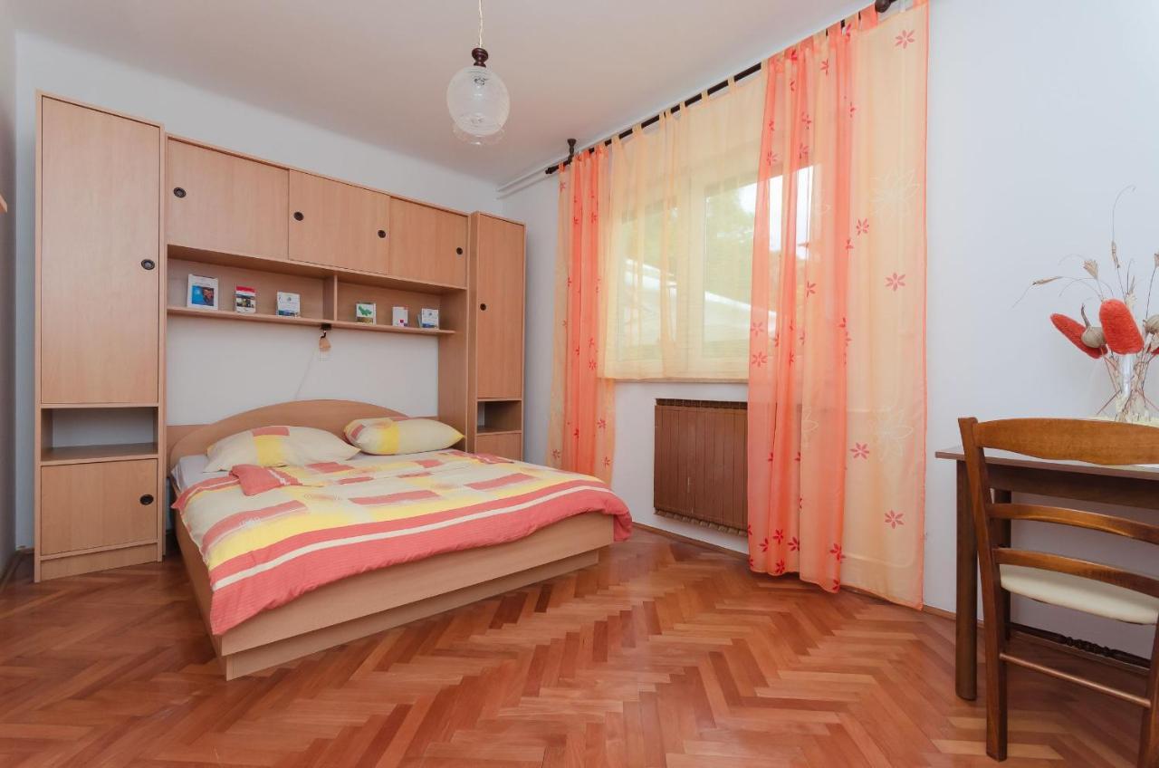 Apartments Branka Мощеничка-Драга Экстерьер фото